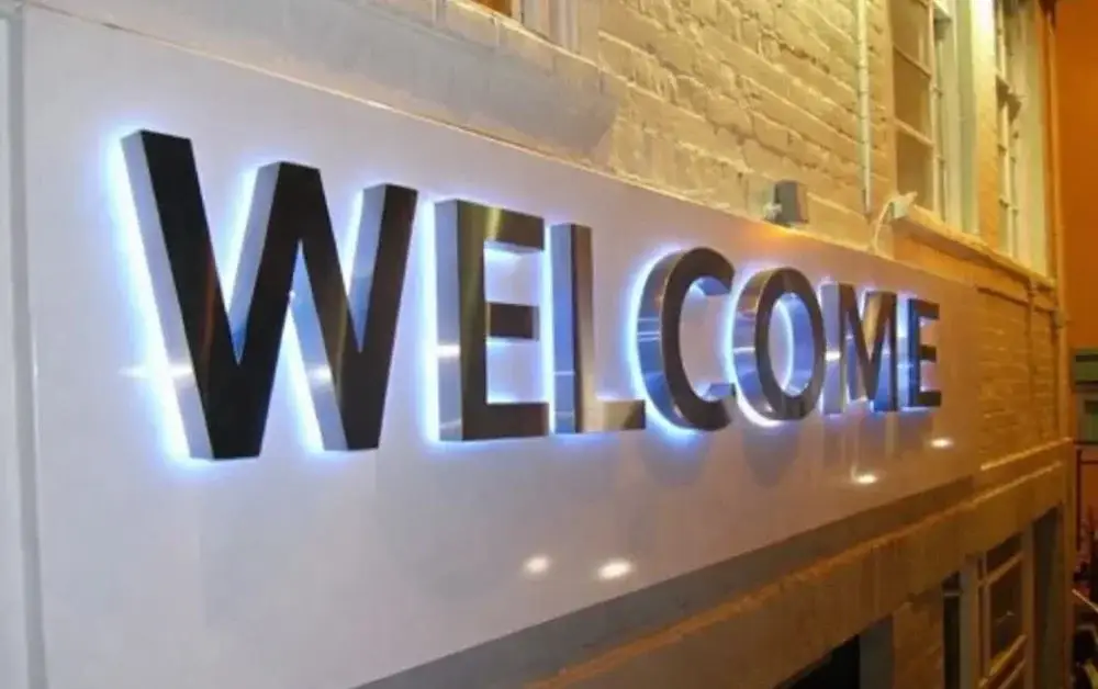 Initial Consultation and Requirement Gathering a Signage Company